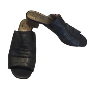 Life Stride Black Leather Open-Toe Mule Heels